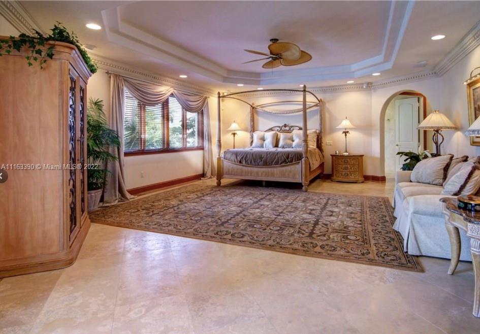 CORAL ISLES - Residential