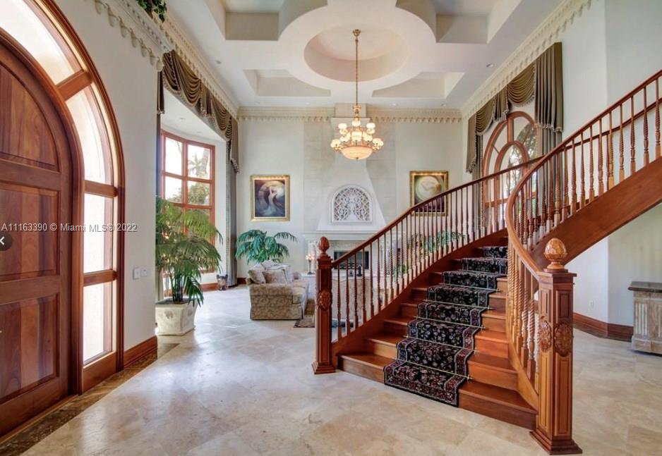 CORAL ISLES - Residential