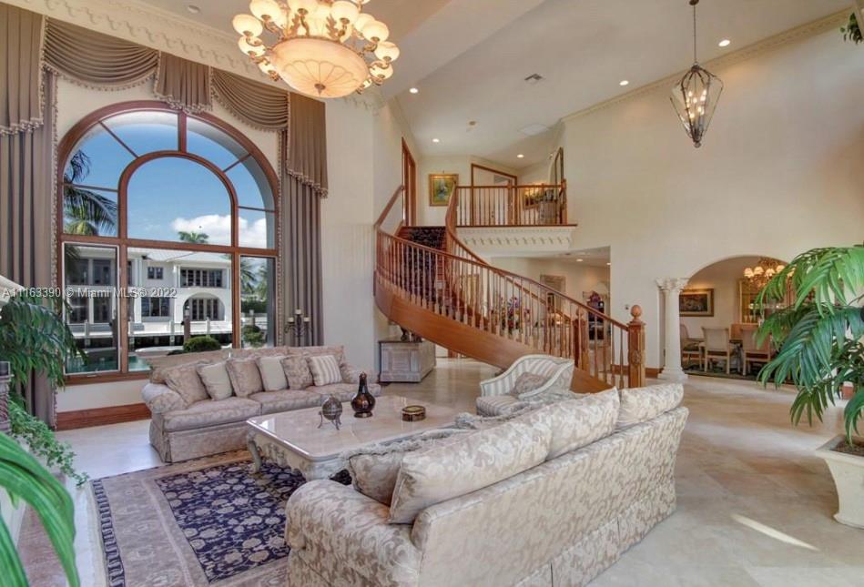 CORAL ISLES - Residential