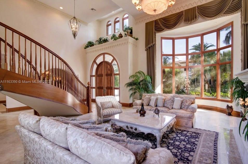 CORAL ISLES - Residential