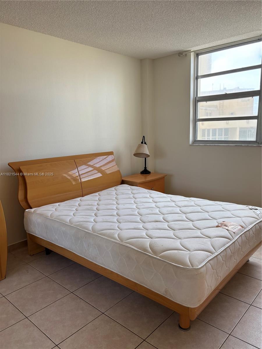 PLAZA TOWERS NORTH CONDO - Residential Lease