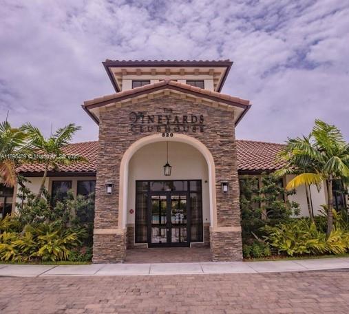 View photos, virtual tours, details... 3354 SE 2nd Ct