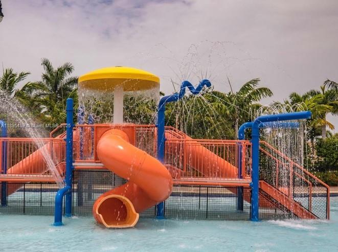 BAYWINDS OF DOMINICA AND - Residential