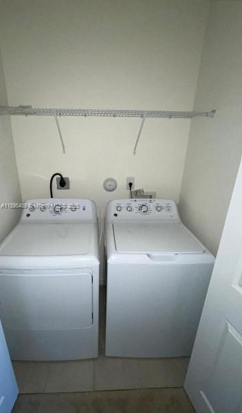 View photos, virtual tours, details... 3354 SE 2nd Ct