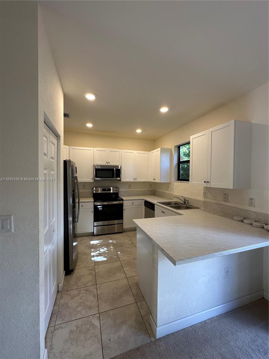 BAYWINDS OF DOMINICA AND - Residential