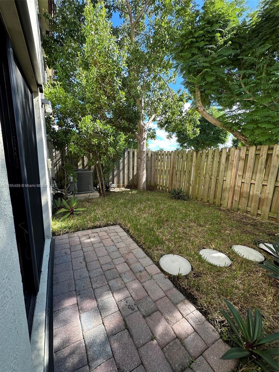 BAYWINDS OF DOMINICA AND - Residential