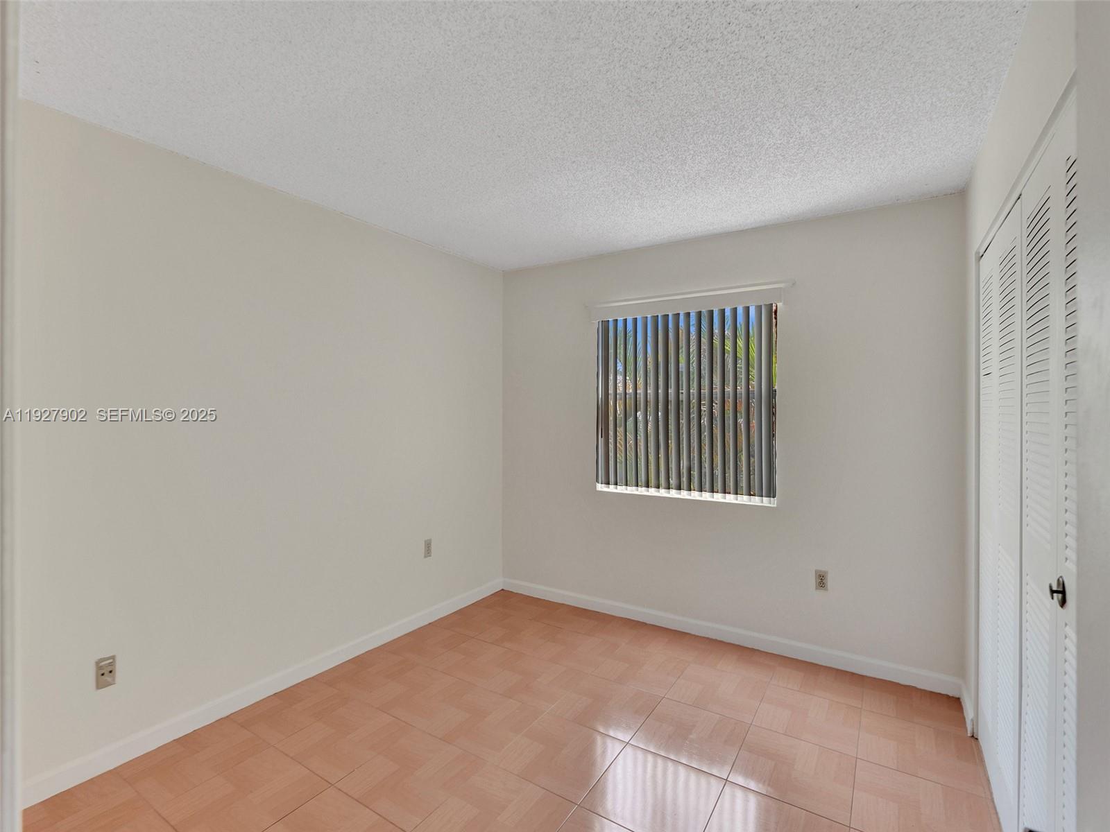 SUNWOOD CONDO - Residential Lease