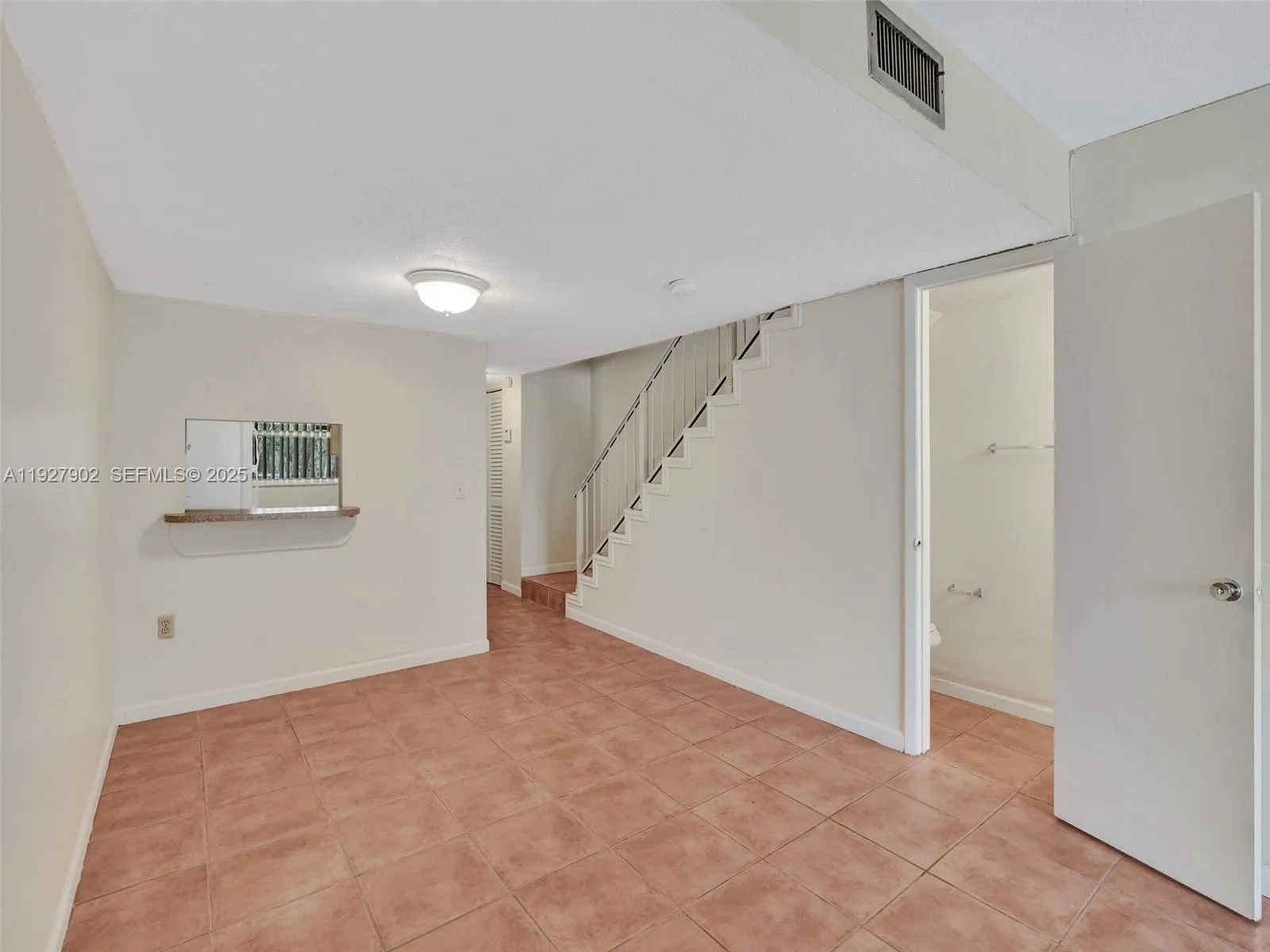 Miami, Florida 33155, United States, 2 Bedrooms Bedrooms, ,2 BathroomsBathrooms,Residential,Active,252984