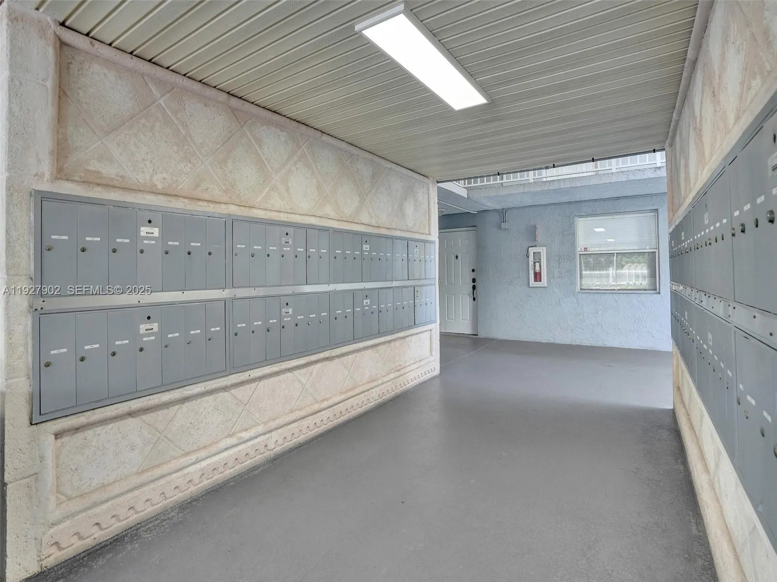 Miami, Florida 33155, United States, 2 Bedrooms Bedrooms, ,2 BathroomsBathrooms,Residential,Active,252984