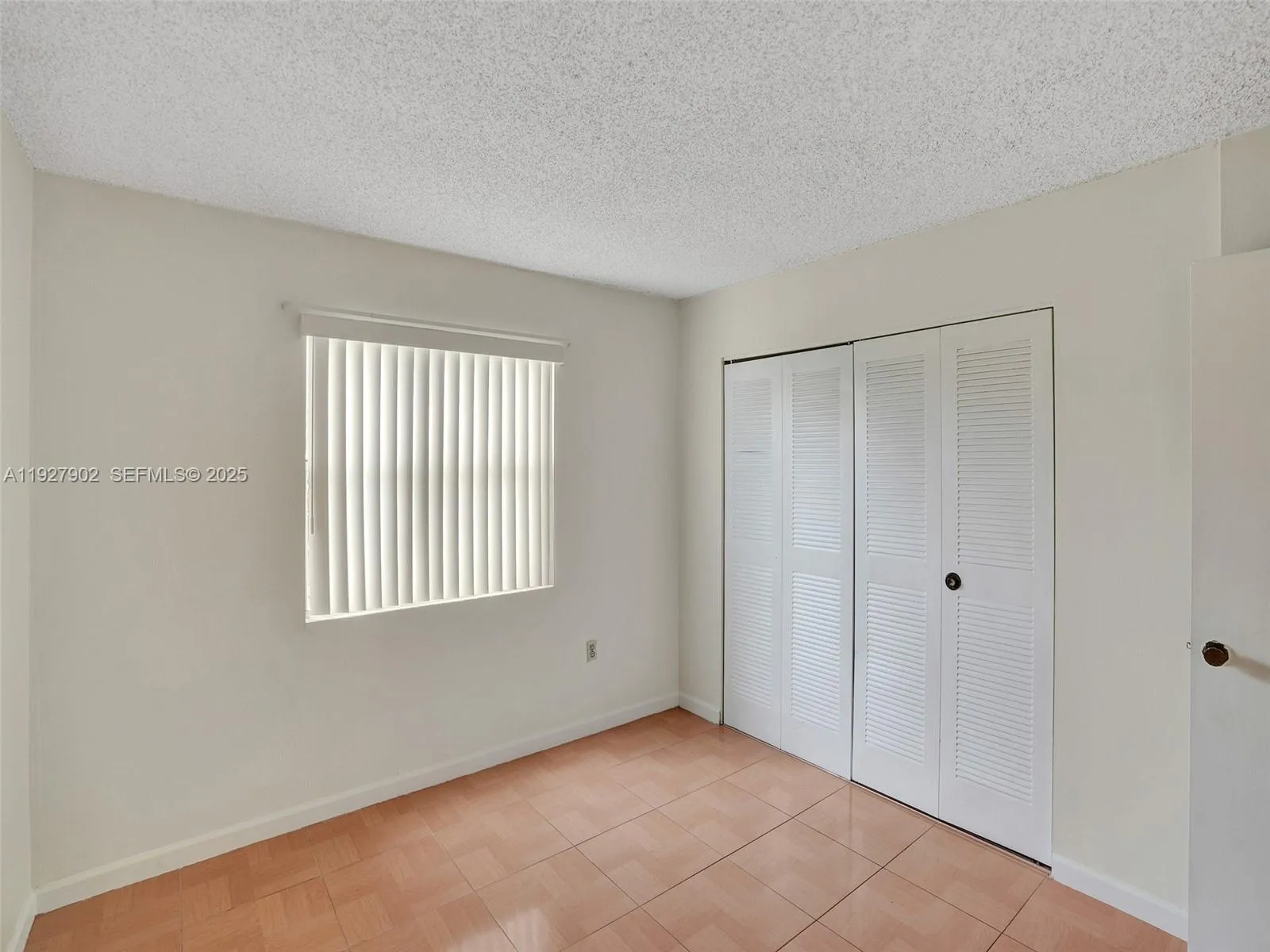 Miami, Florida 33155, United States, 2 Bedrooms Bedrooms, ,2 BathroomsBathrooms,Residential,Active,252984