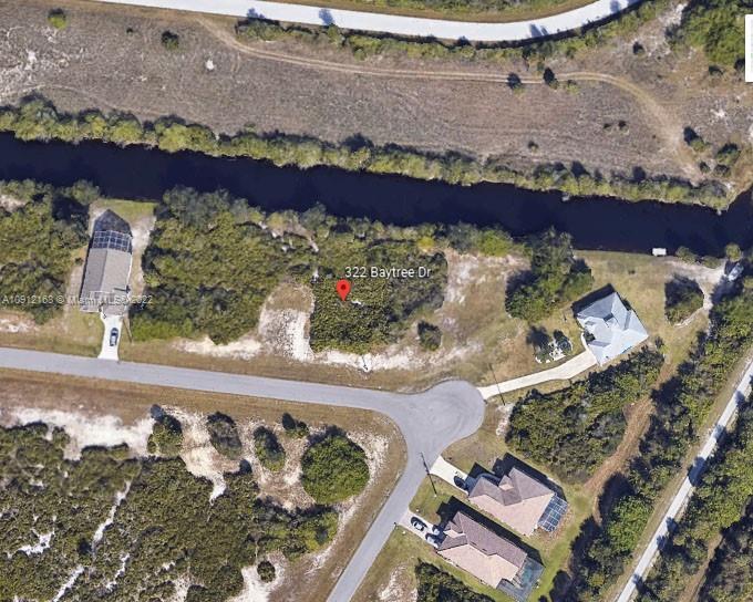 Rotonda Lakes - Land