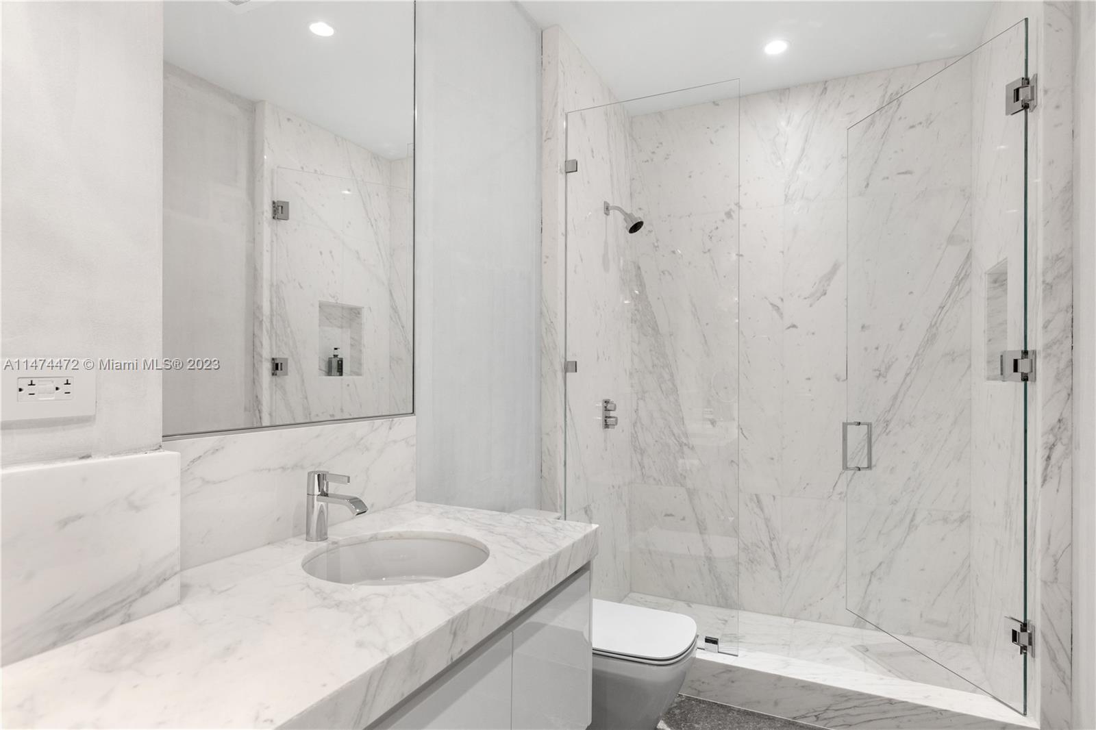 ESTATES AT ACQUALINA - Residential