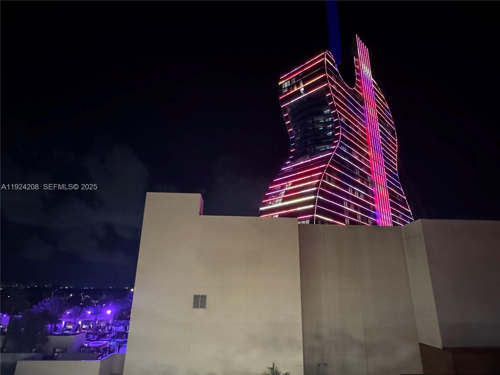 DRIFTWOOD ESTATES NO 8 - Residential