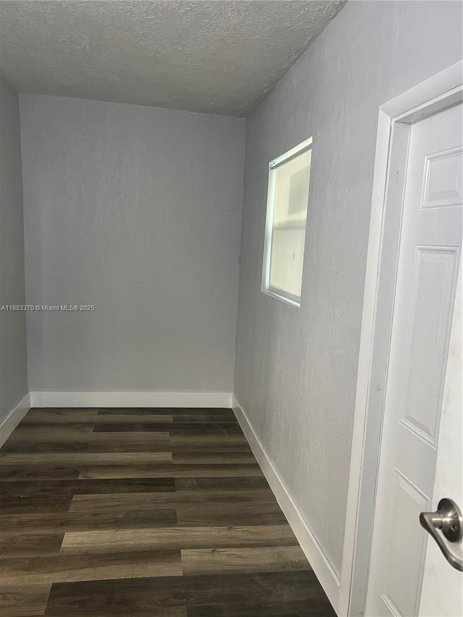 SUNRISE TOWNE PREFERRED 3 - Residential Lease