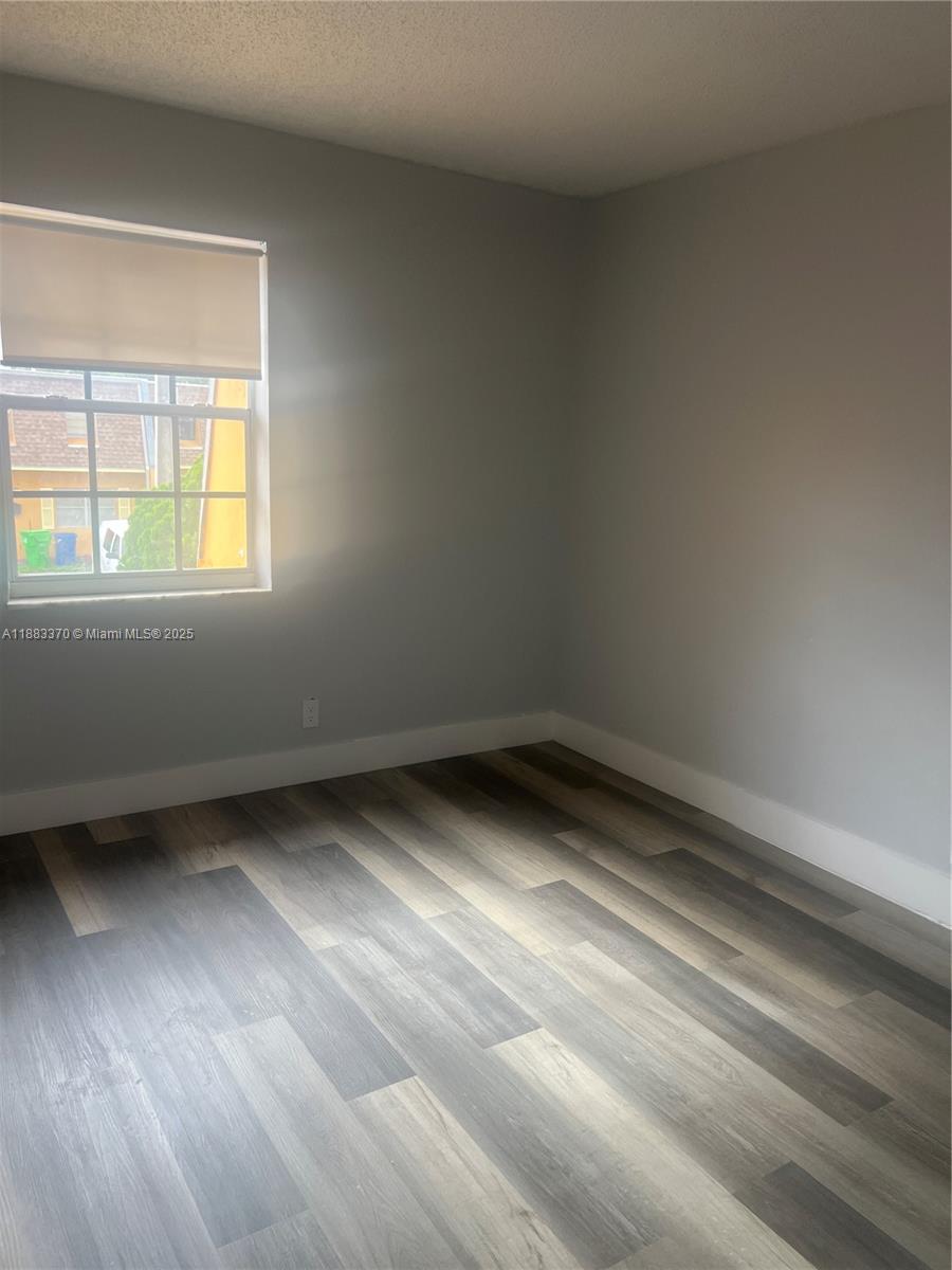 SUNRISE TOWNE PREFERRED 3 - Residential Lease
