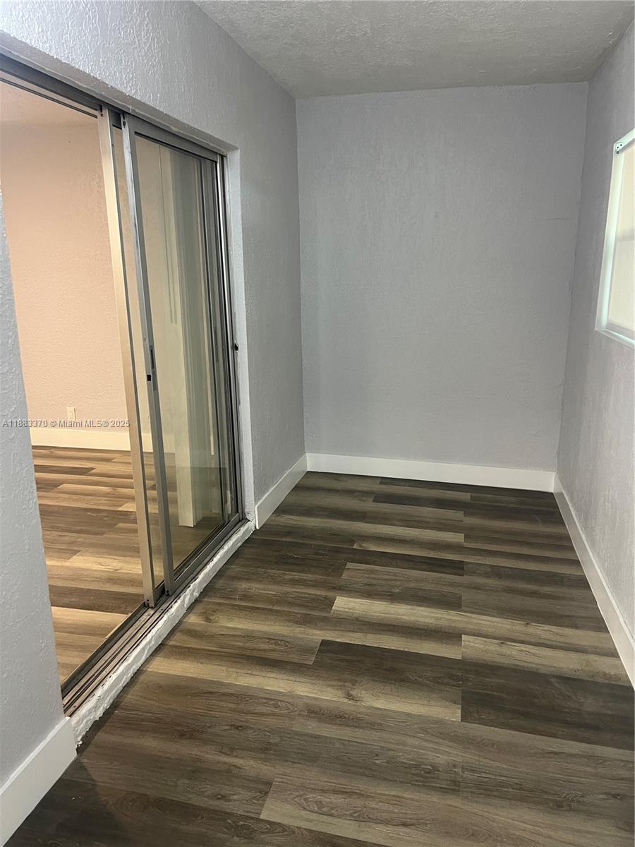 SUNRISE TOWNE PREFERRED 3 - Residential Lease