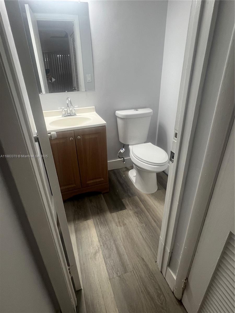 SUNRISE TOWNE PREFERRED 3 - Residential Lease