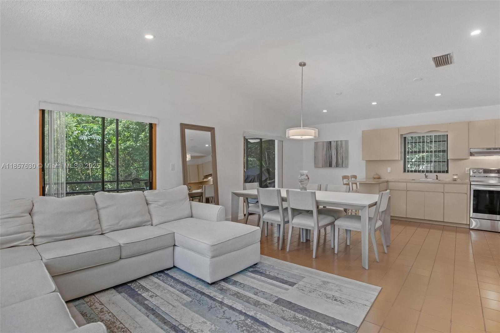 BAY HARBOR AMD - Residential