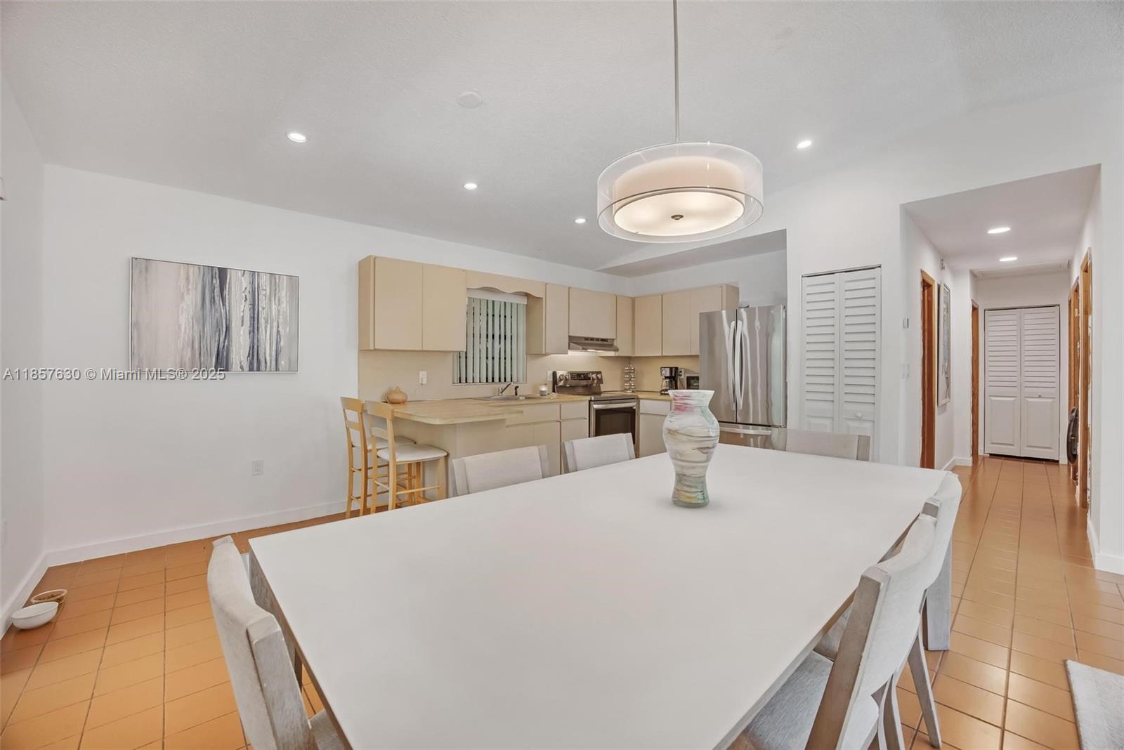 BAY HARBOR AMD - Residential
