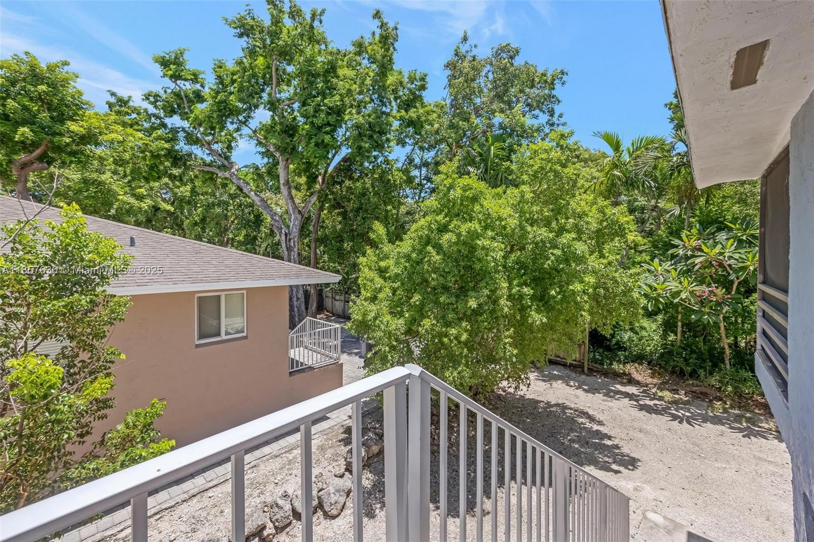BAY HARBOR AMD - Residential