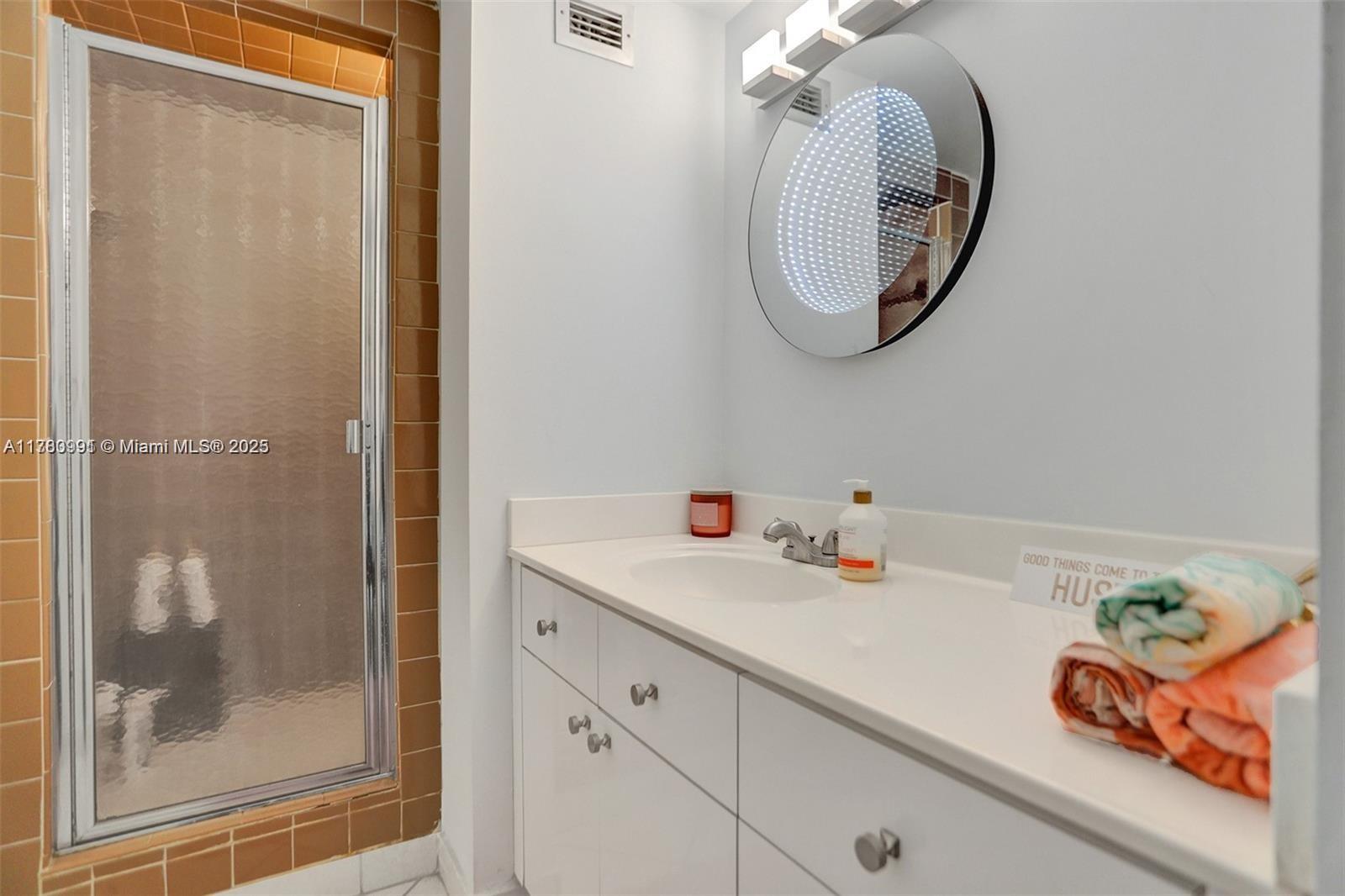 DEL PRADO MARINA - Residential