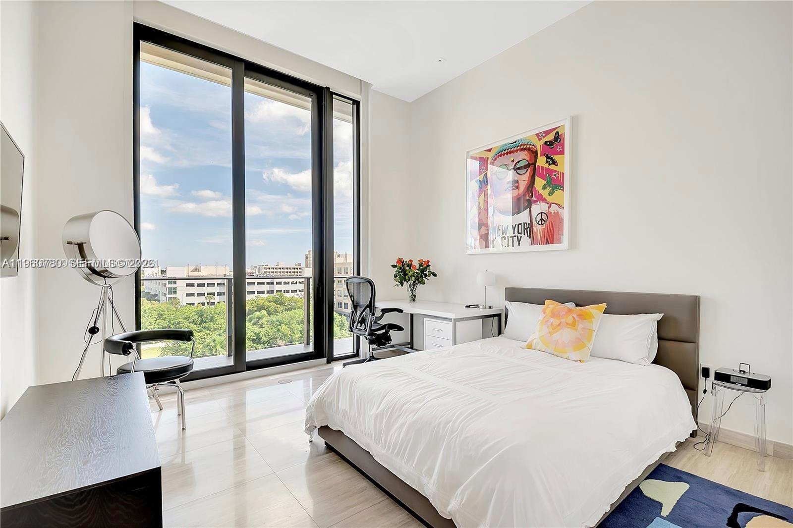 BRICKELLS FLAGLER - Residential