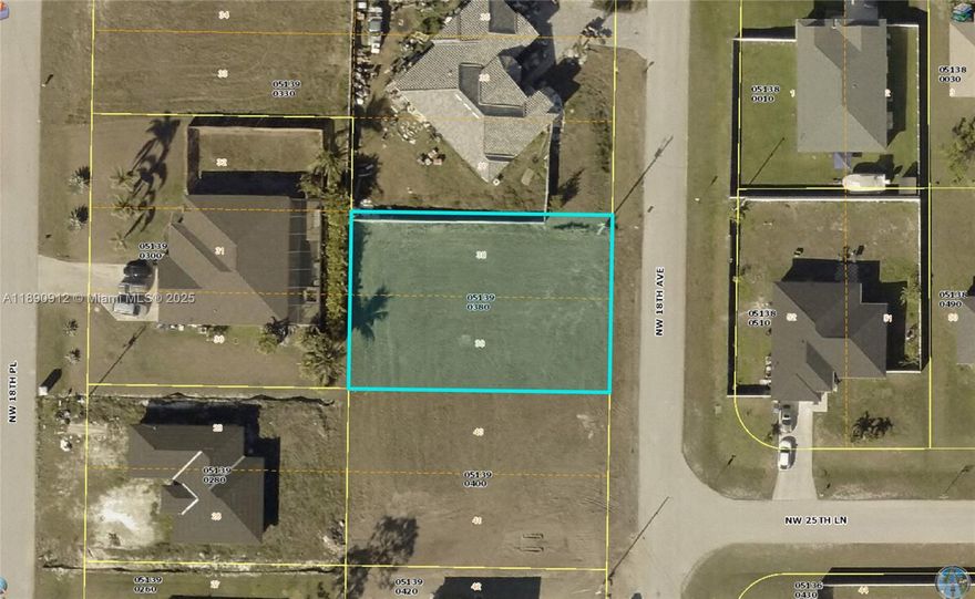 Exceptional location, build the house of your dreams.