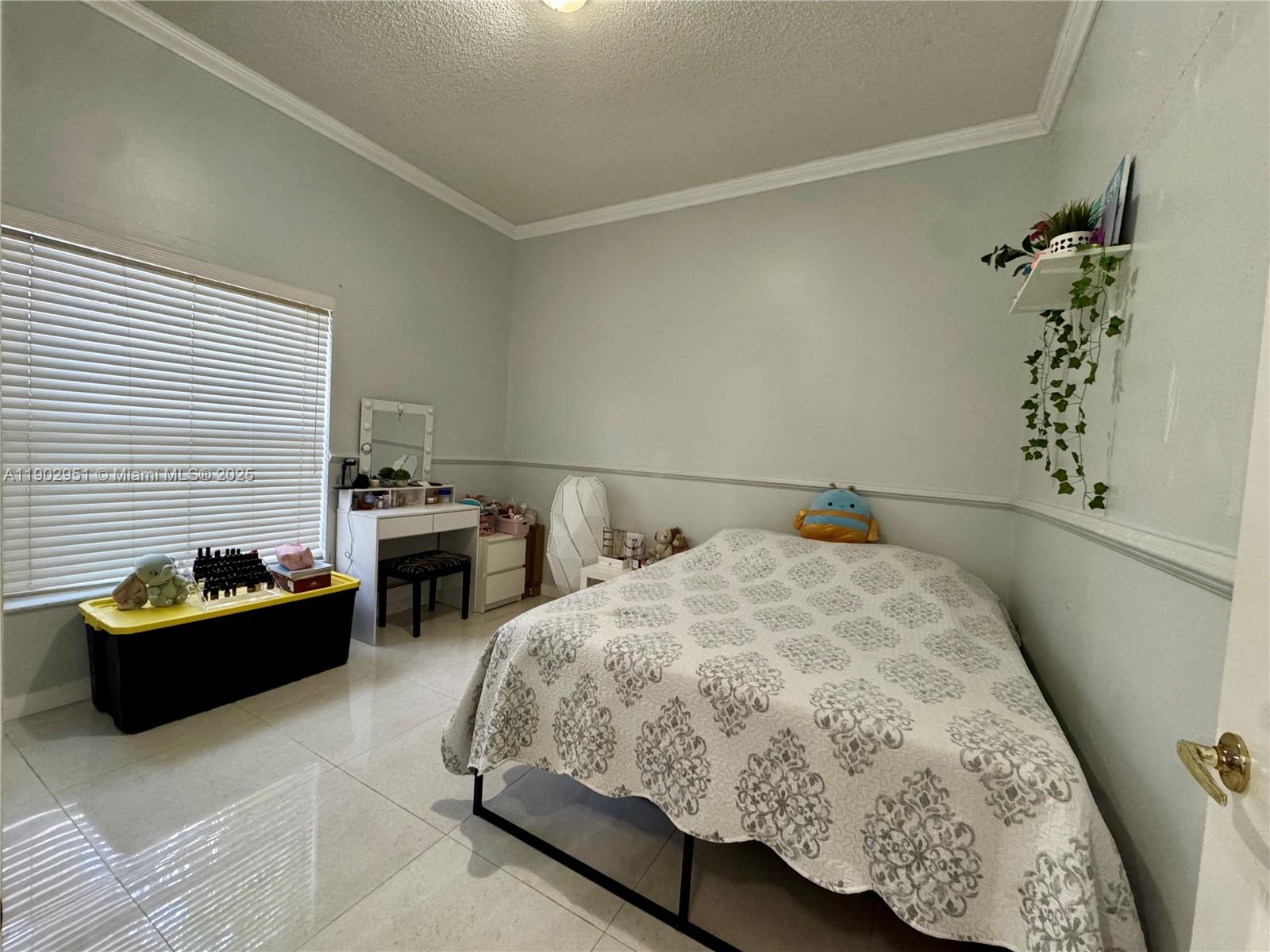 EMERALD COURTS - OPAL CRE - Residential Lease