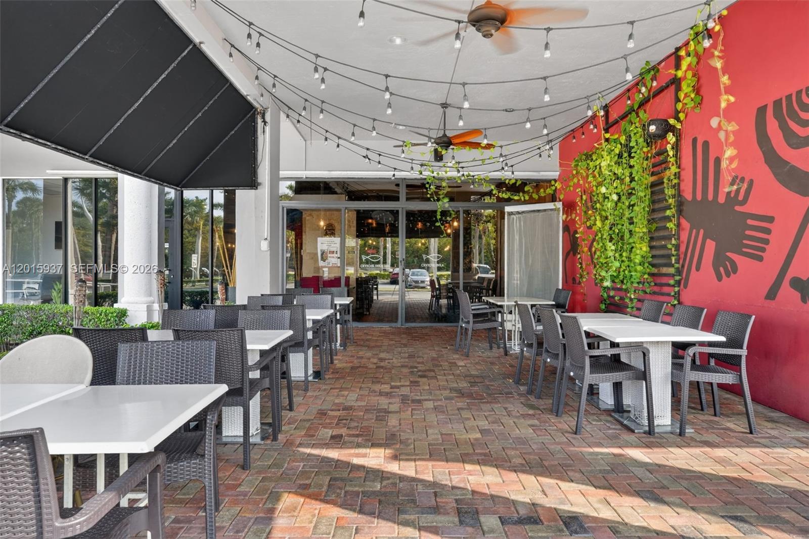 Established Full-Service Restaurant For Sale Prime