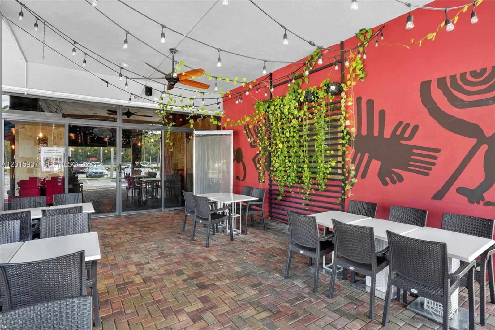 Established Full-Service Restaurant For Sale Prime