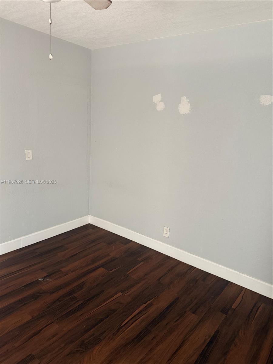 W MIAMI HGTS REV PL #1 - Residential Lease