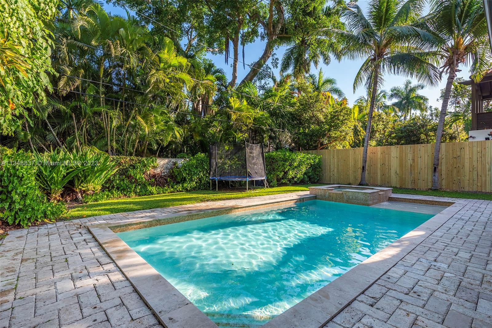 CRAWFORD GROVES ESTATES - Residential