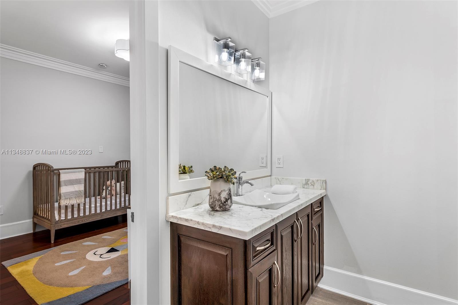 CRAWFORD GROVES ESTATES - Residential