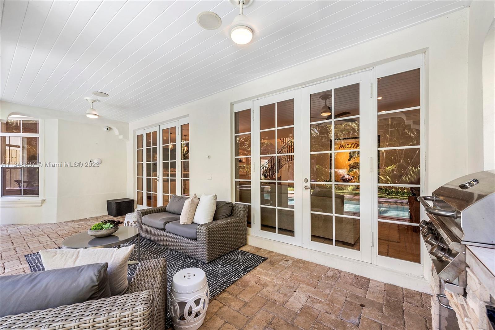 CRAWFORD GROVES ESTATES - Residential