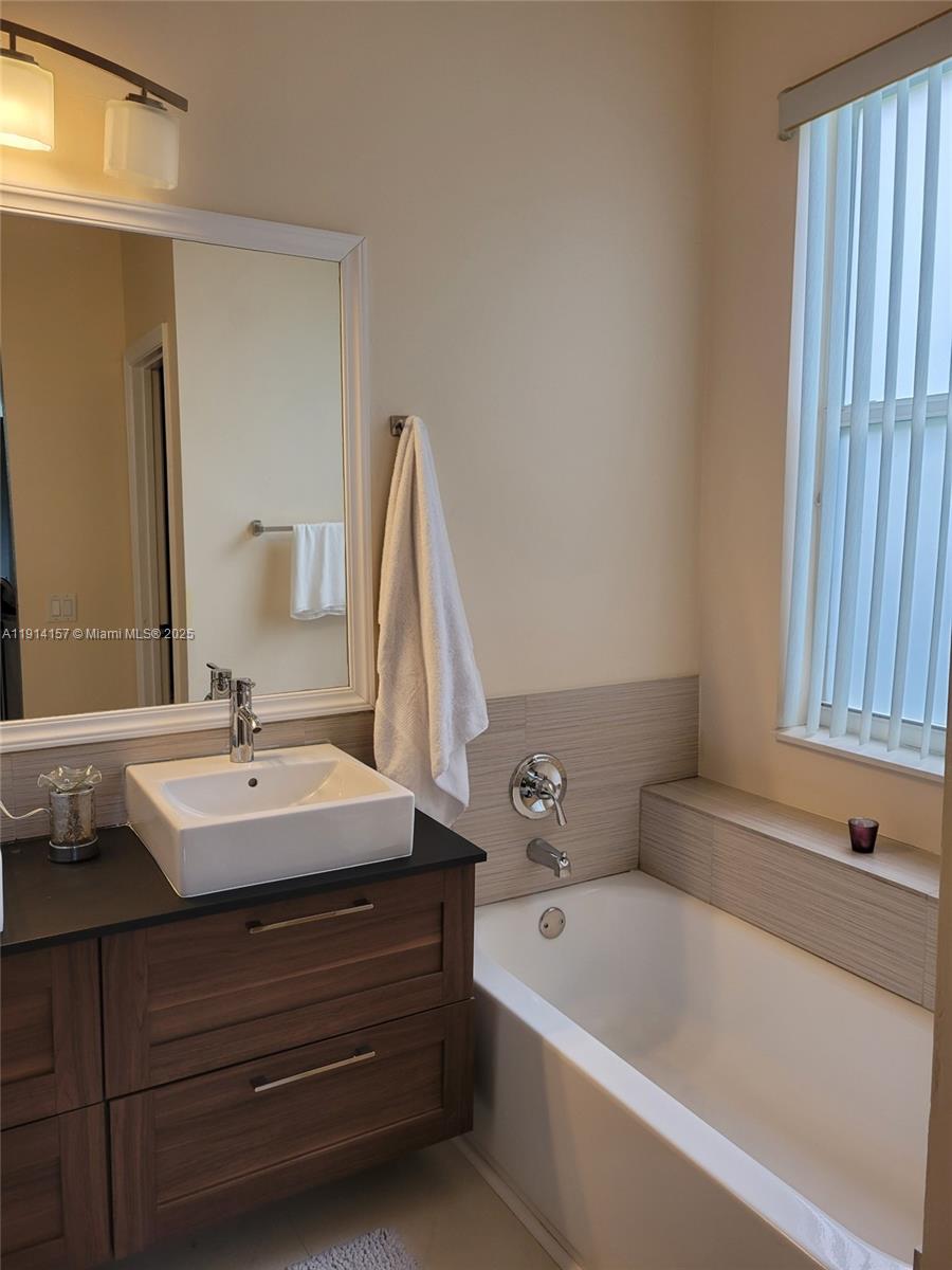 SECTOR 2- PARCELS 21B 22 - Residential Lease