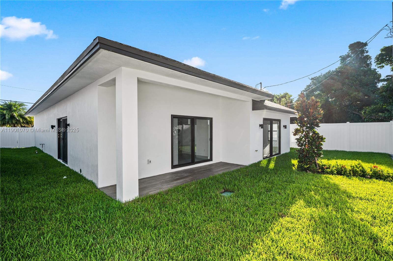 LAKE VIEW RIDGE - Residential Lease