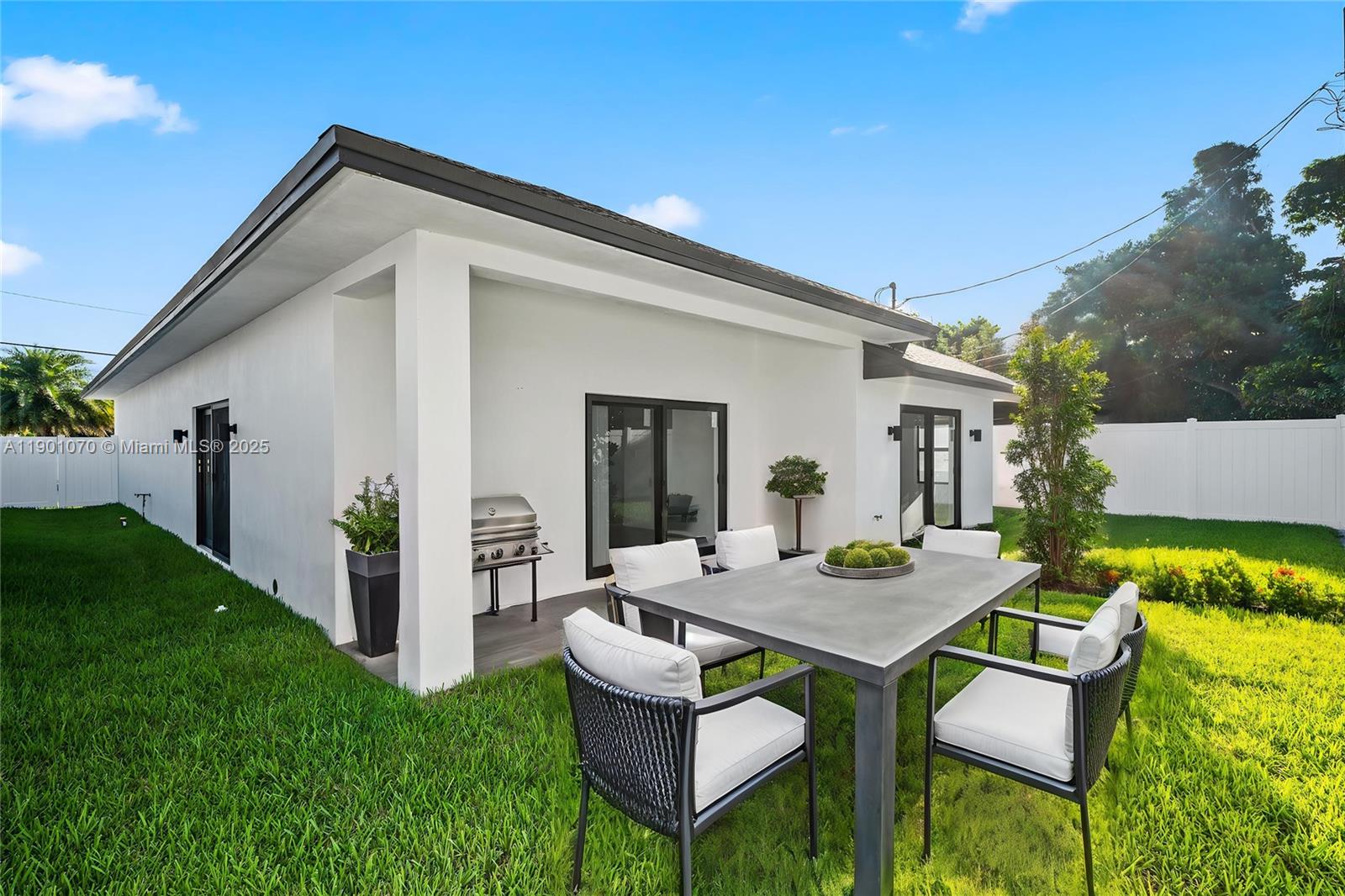 LAKE VIEW RIDGE - Residential Lease