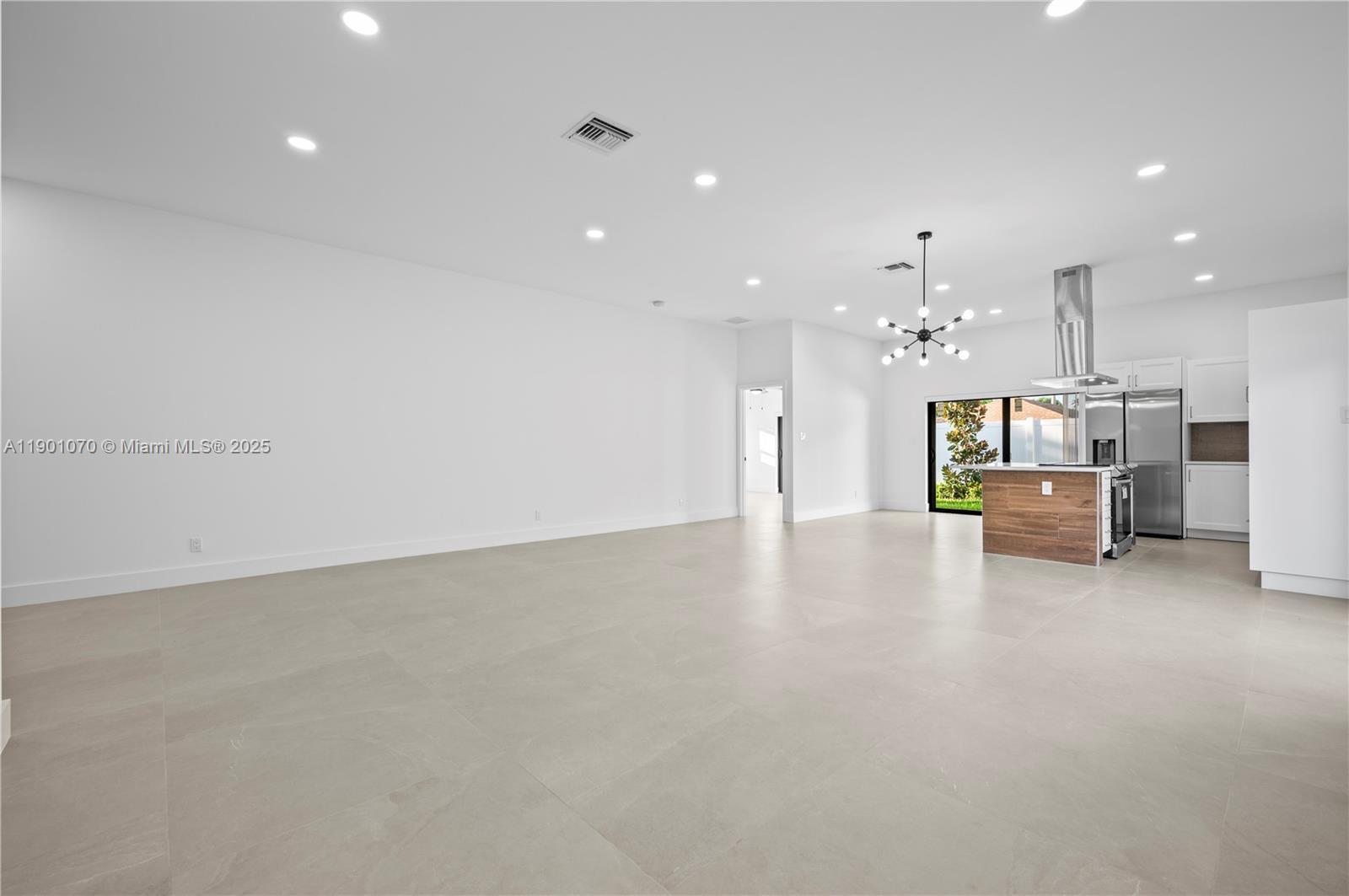 LAKE VIEW RIDGE - Residential Lease