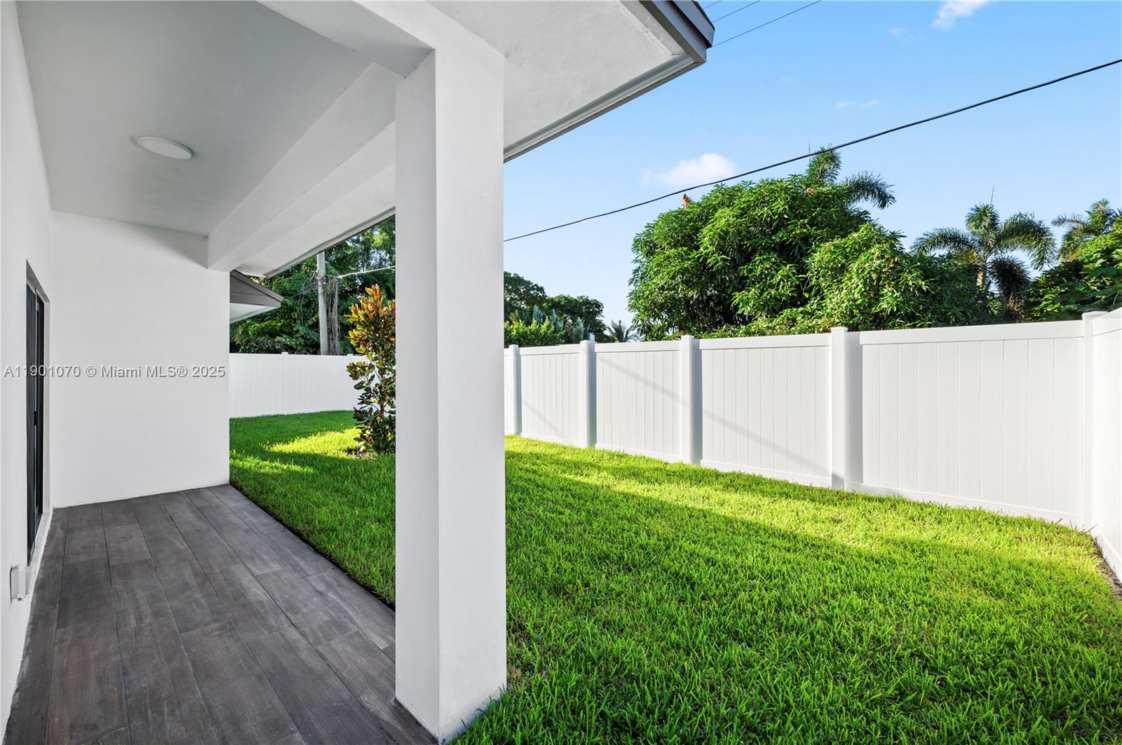 LAKE VIEW RIDGE - Residential Lease