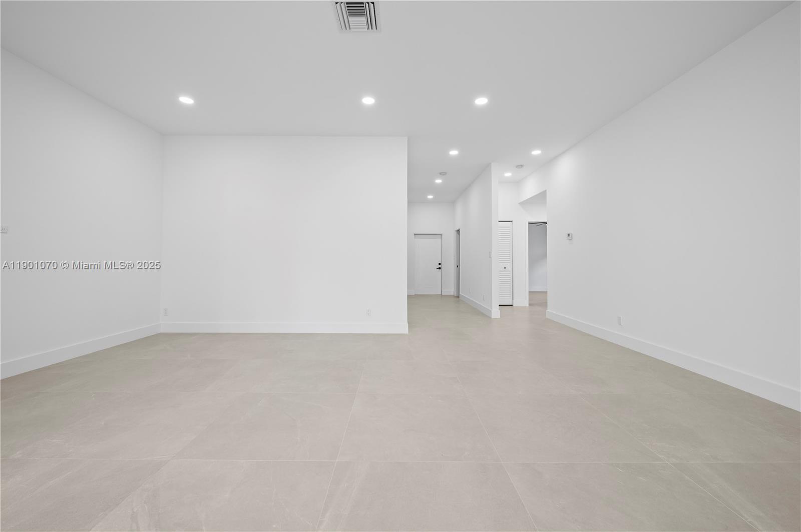 LAKE VIEW RIDGE - Residential Lease