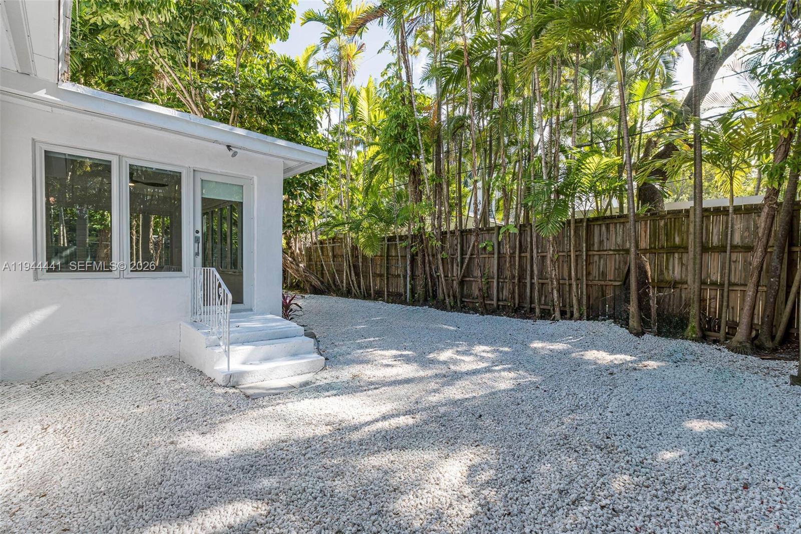 BAYSHORE UNIT NO 3 - Residential Lease