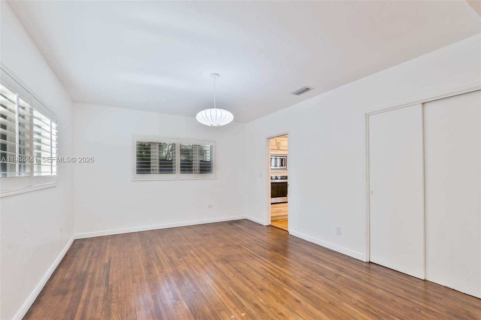 BAYSHORE UNIT NO 3 - Residential Lease