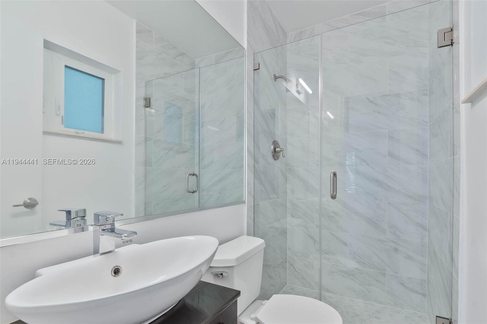 BAYSHORE UNIT NO 3 - Residential Lease