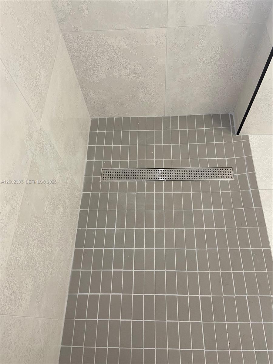 PATRICIA MANOR - Residential Lease