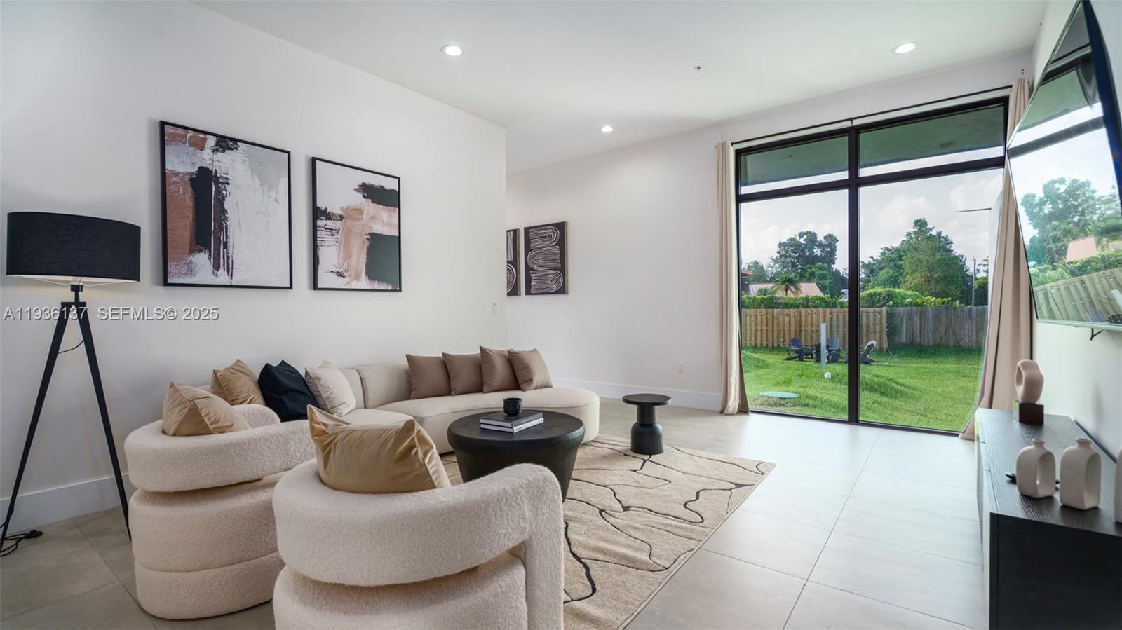 FLA FRUIT LANDS CO - Residential