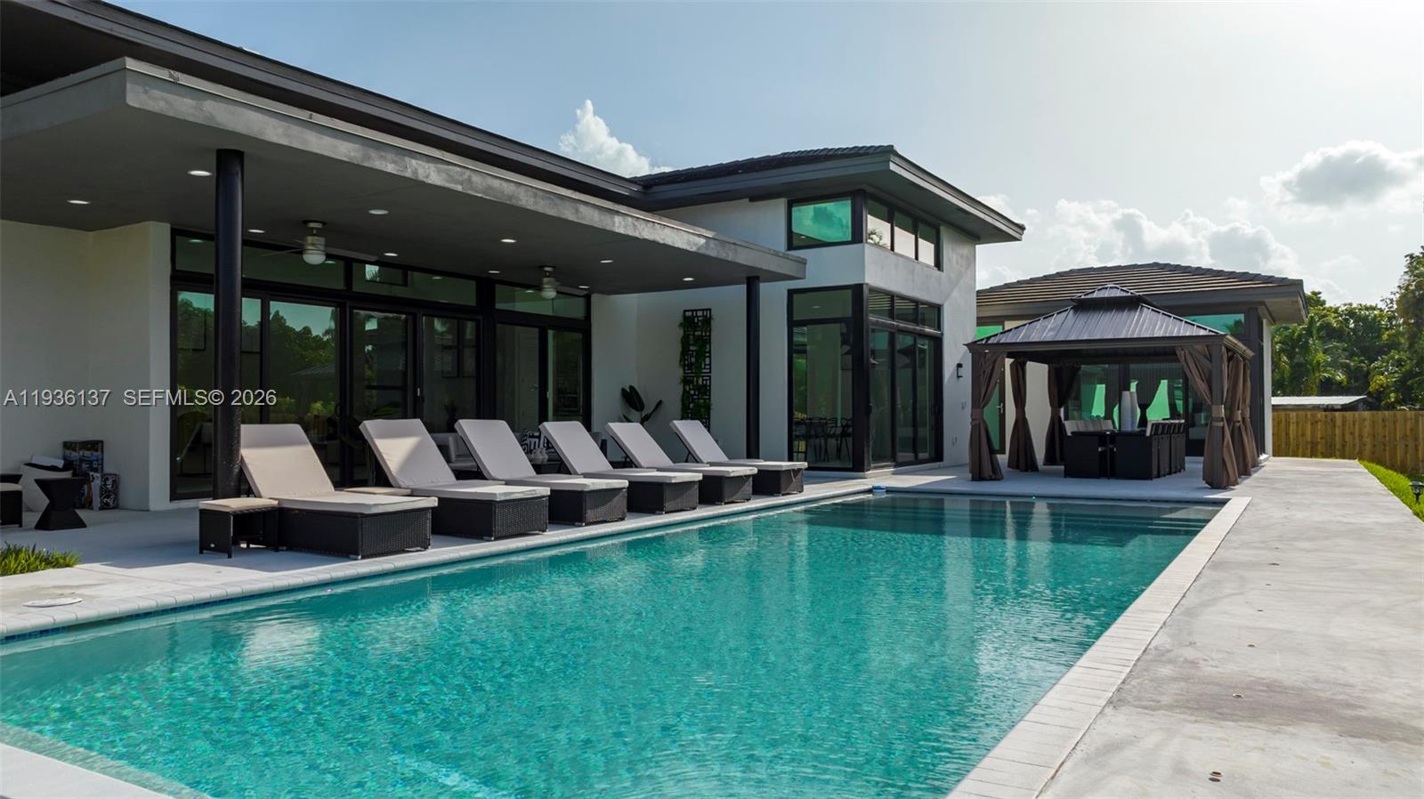 FLA FRUIT LANDS CO - Residential