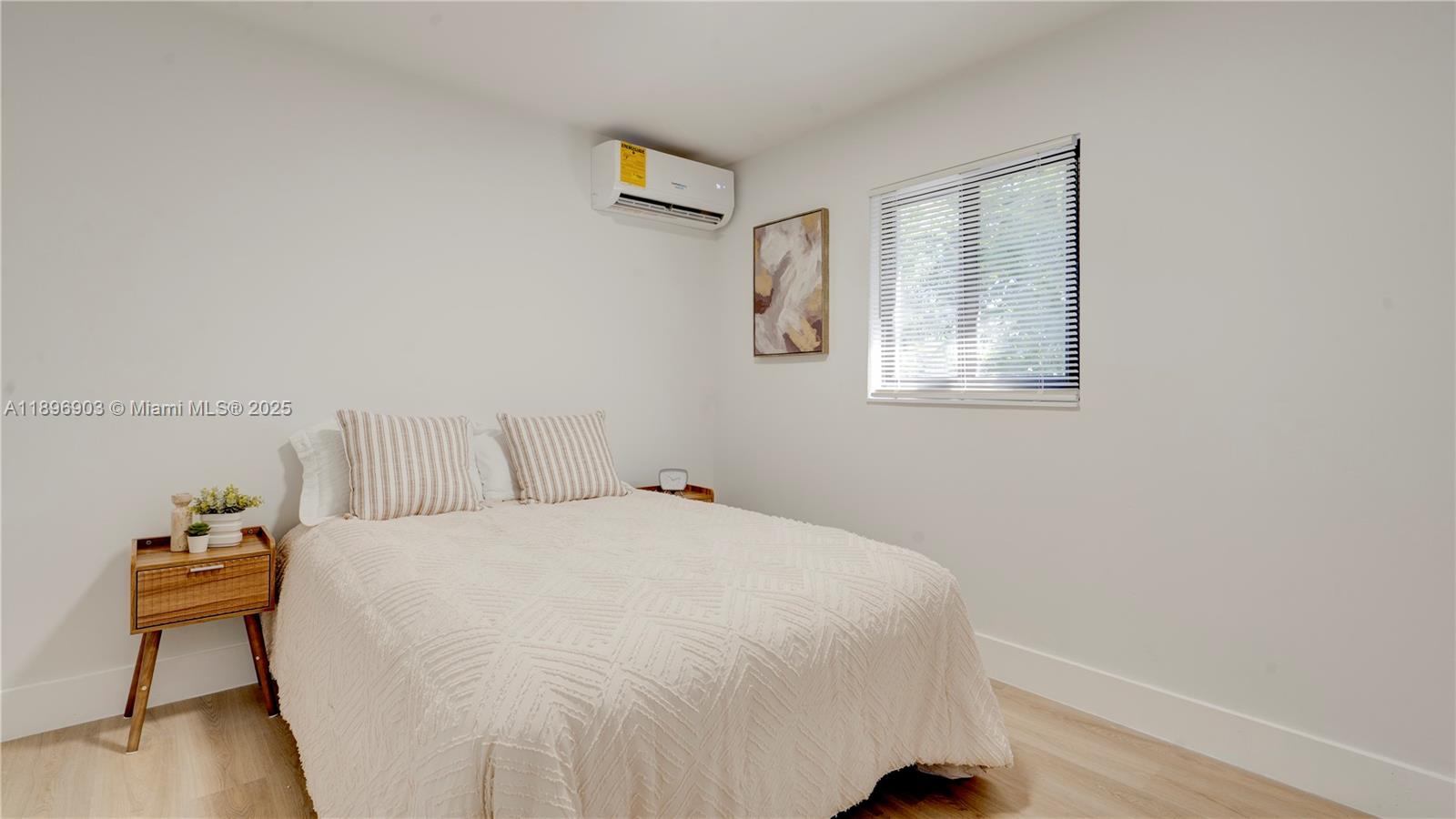 MIDDLE RIVER GARDENS - Residential
