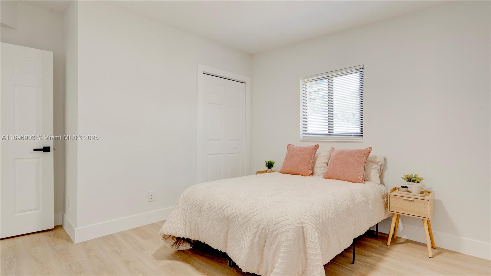MIDDLE RIVER GARDENS - Residential