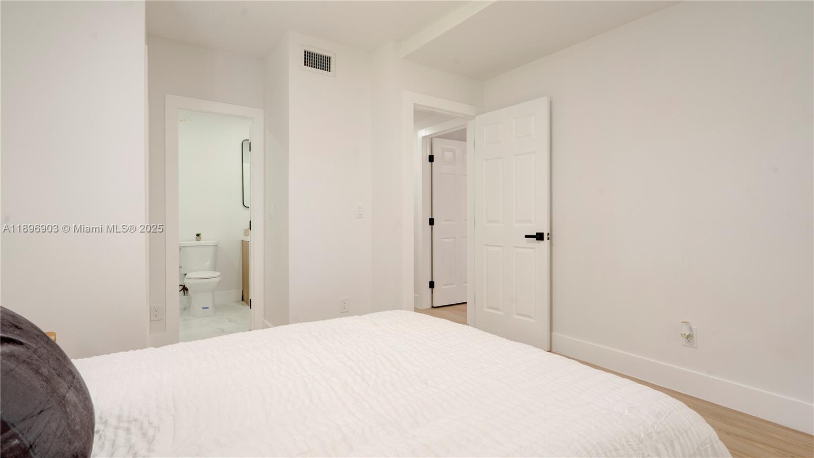 MIDDLE RIVER GARDENS - Residential
