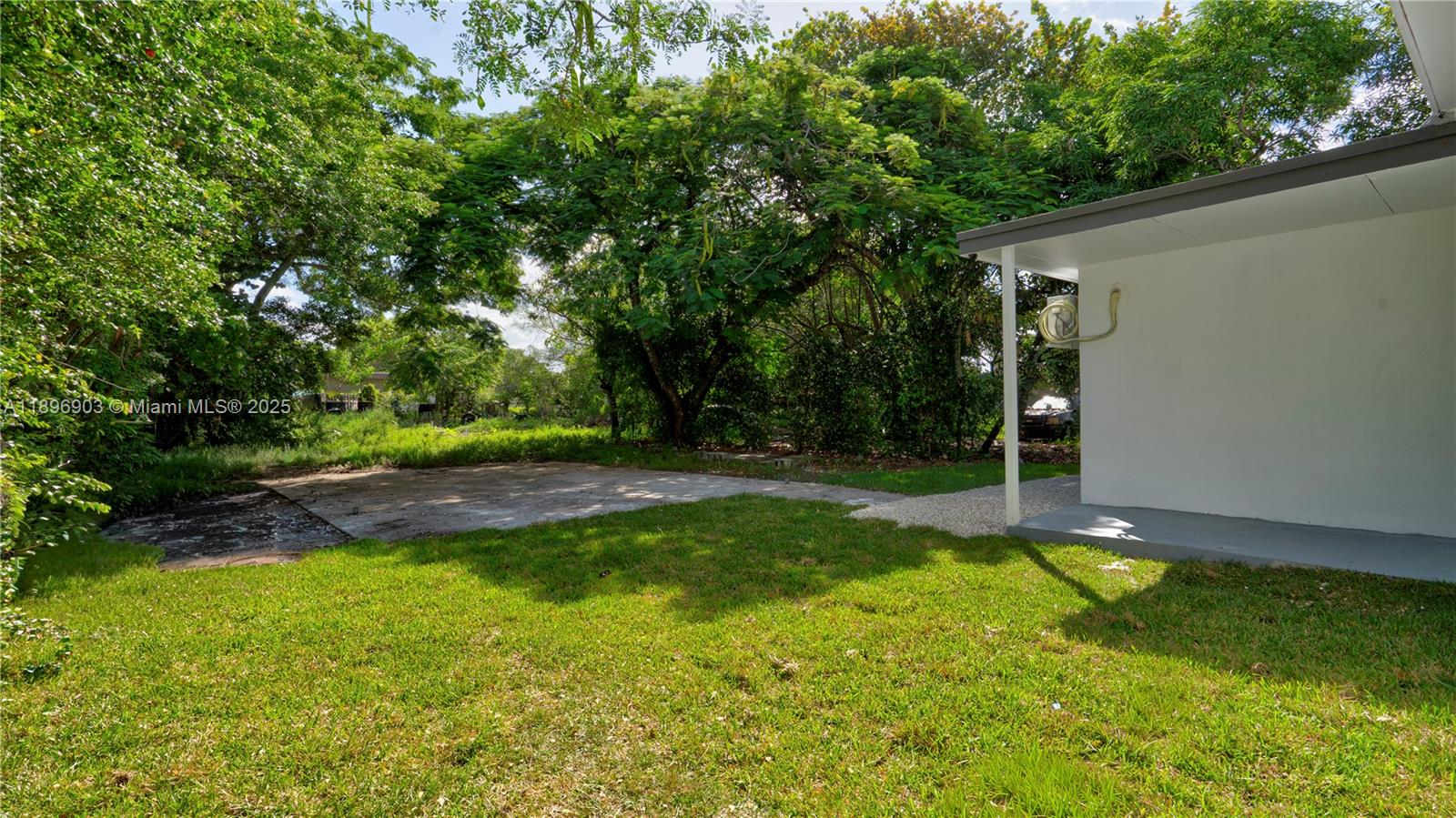 MIDDLE RIVER GARDENS - Residential